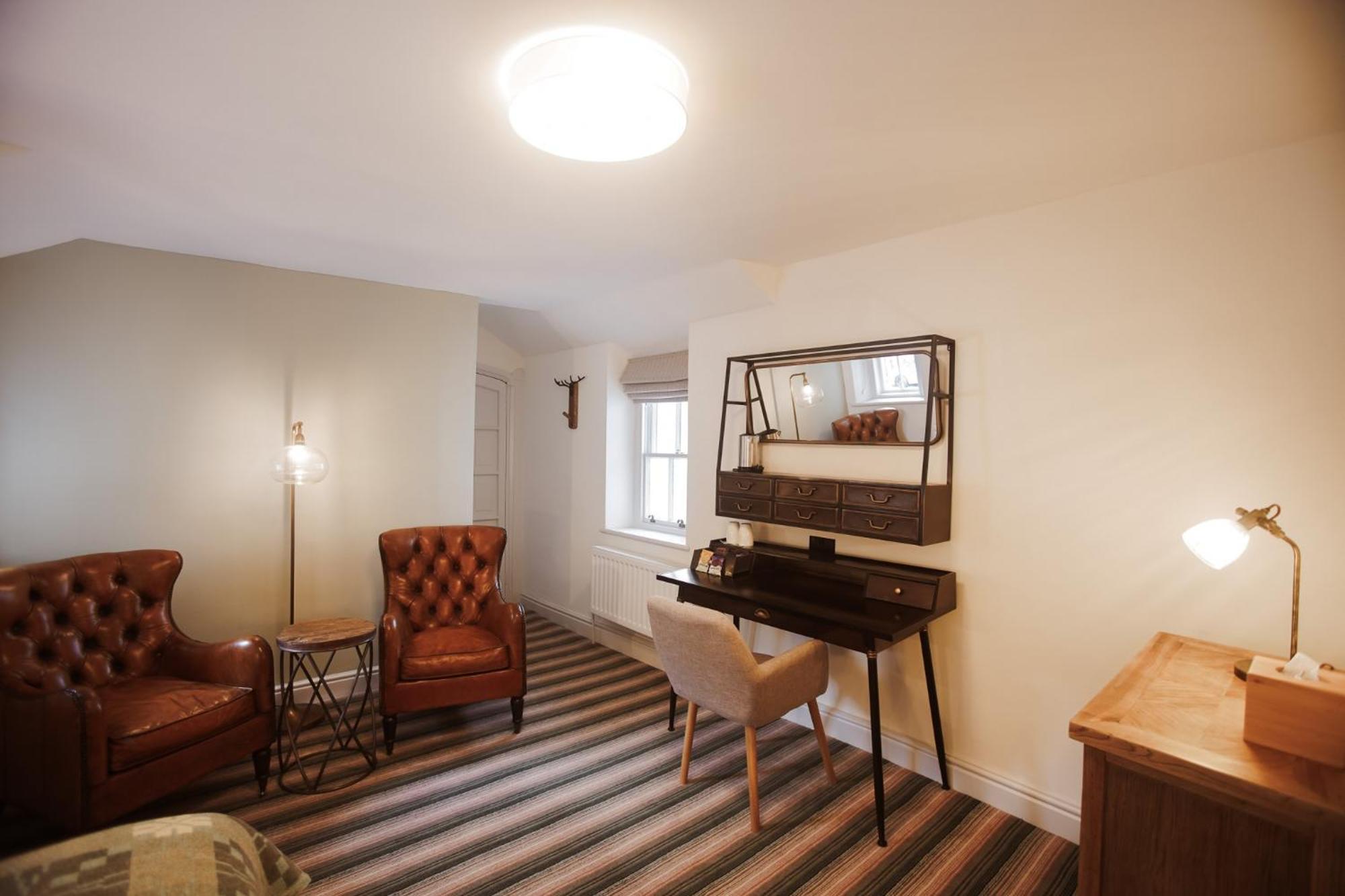 רוסת'ווייט Royal Oak Hotel מראה חיצוני תמונה